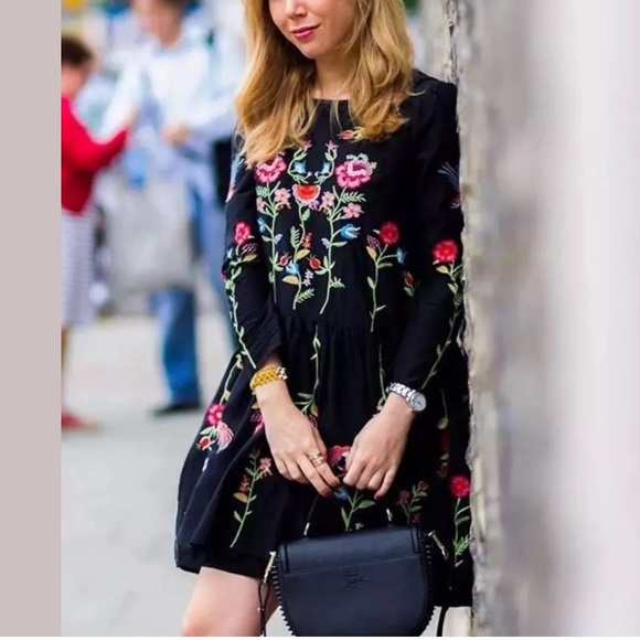 Philosophy embroidered dress - Picture 5 of 8